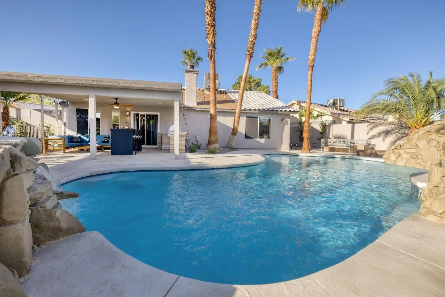 Oasis In The Desert W Heated Pool Fully Renovated Las Vegas Tatil Evi