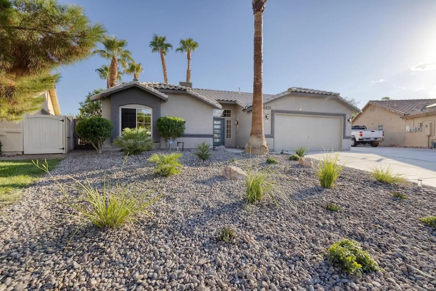 Oasis In The Desert W Heated Pool Fully Renovated Las Vegas 0*,  ABD