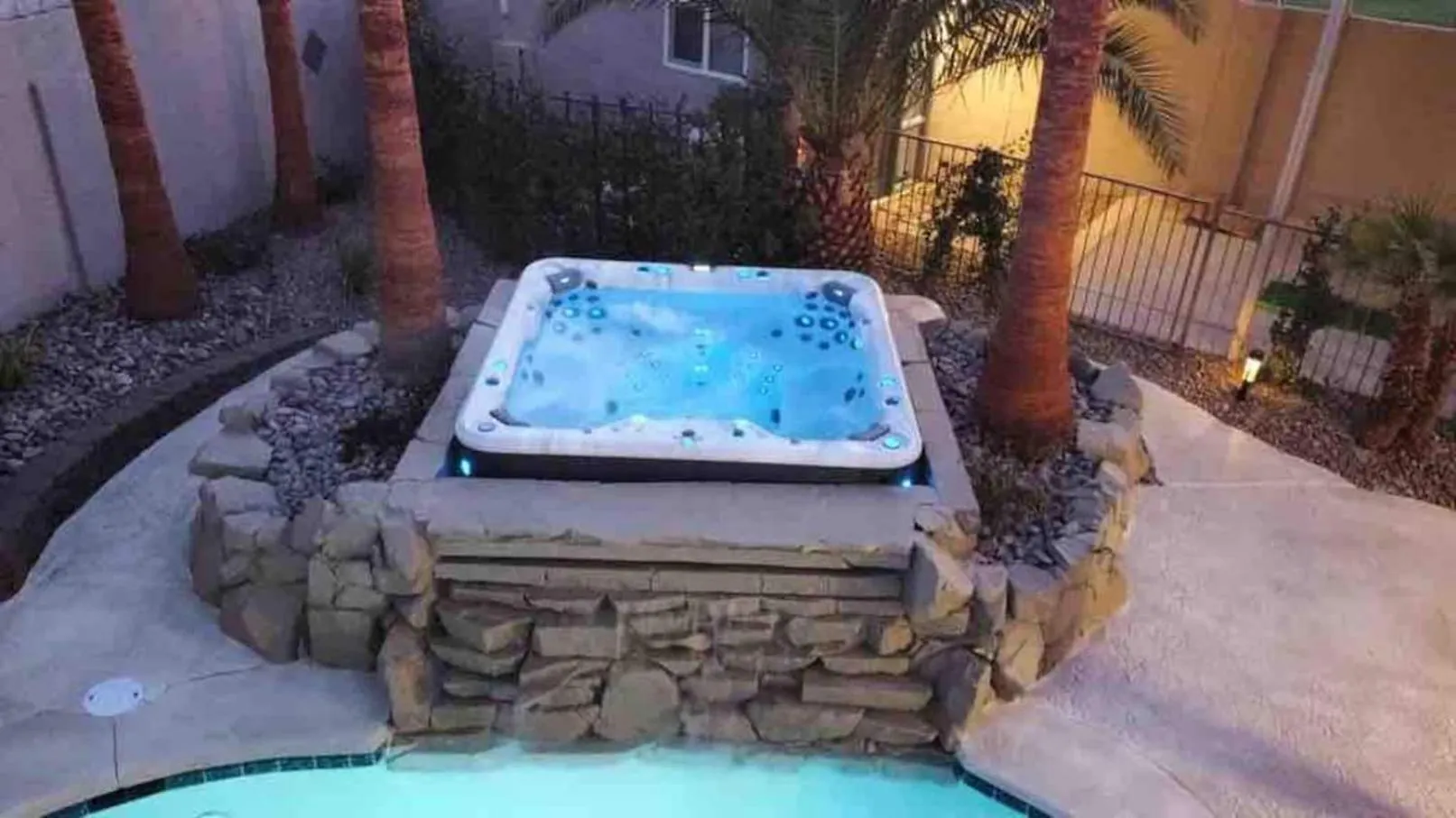 Oasis In The Desert W Heated Pool Fully Renovated Las Vegas