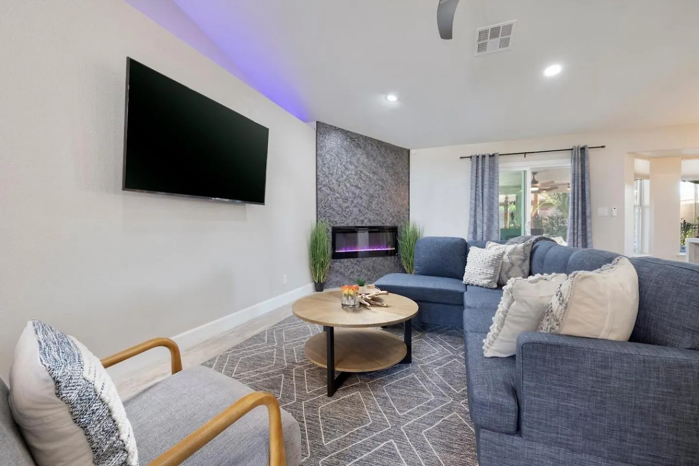 Oasis In The Desert W Heated Pool Fully Renovated Las Vegas